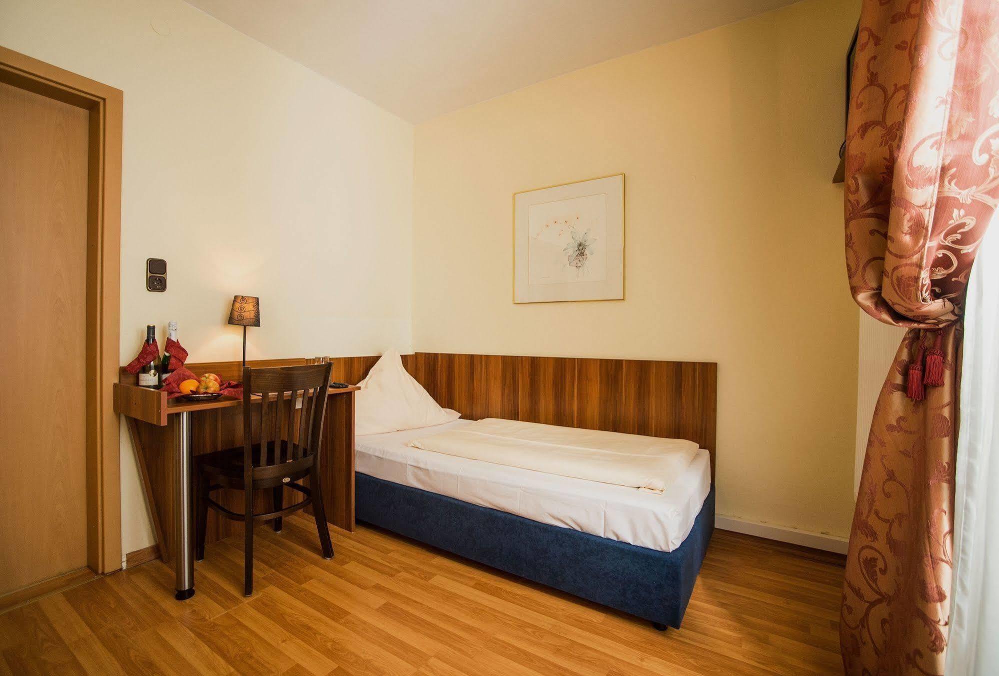 Hotel Aria Frankfurt am Main Dış mekan fotoğraf